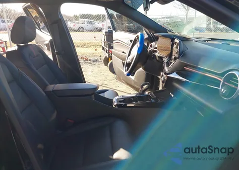 2025 Chevrolet Trax Fwd 2Rs from USA, damaged, VIN KL77LJEP6SC000441